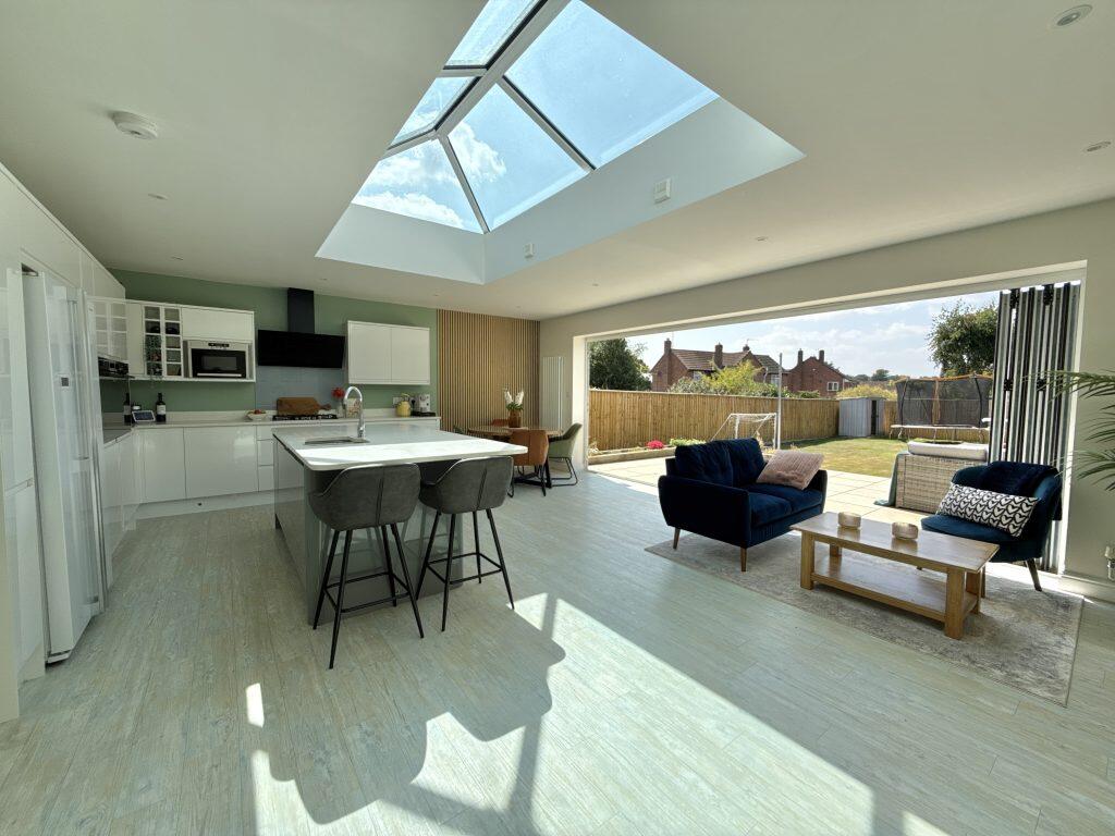Additional image 2 of Tarratt Rd, Yeovil, Somerset BA20 2LJ