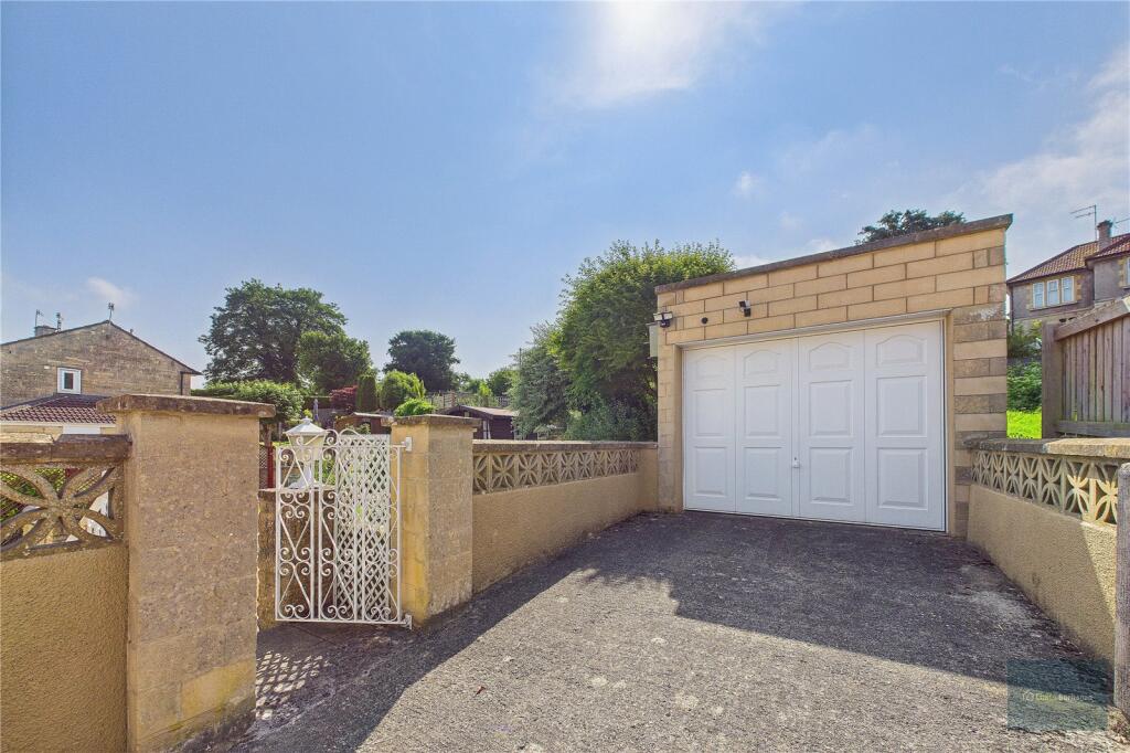 Additional image 12 of Chantry Mead Road