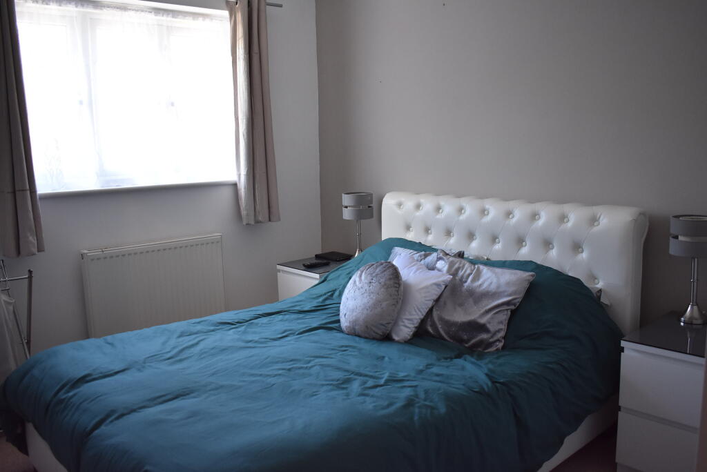 Additional image 9 of Central Yeovil