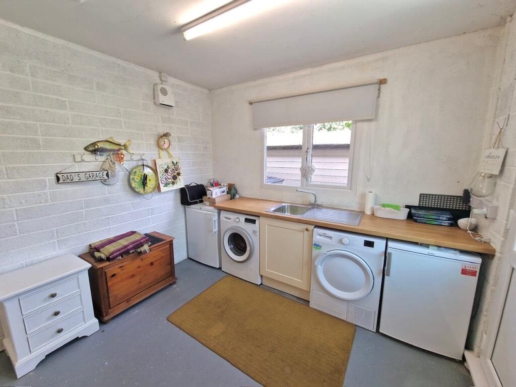 Additional image 12 of Blue Peter Gardens, West Coker Road, Yeovil, Somerset, BA20 2JA