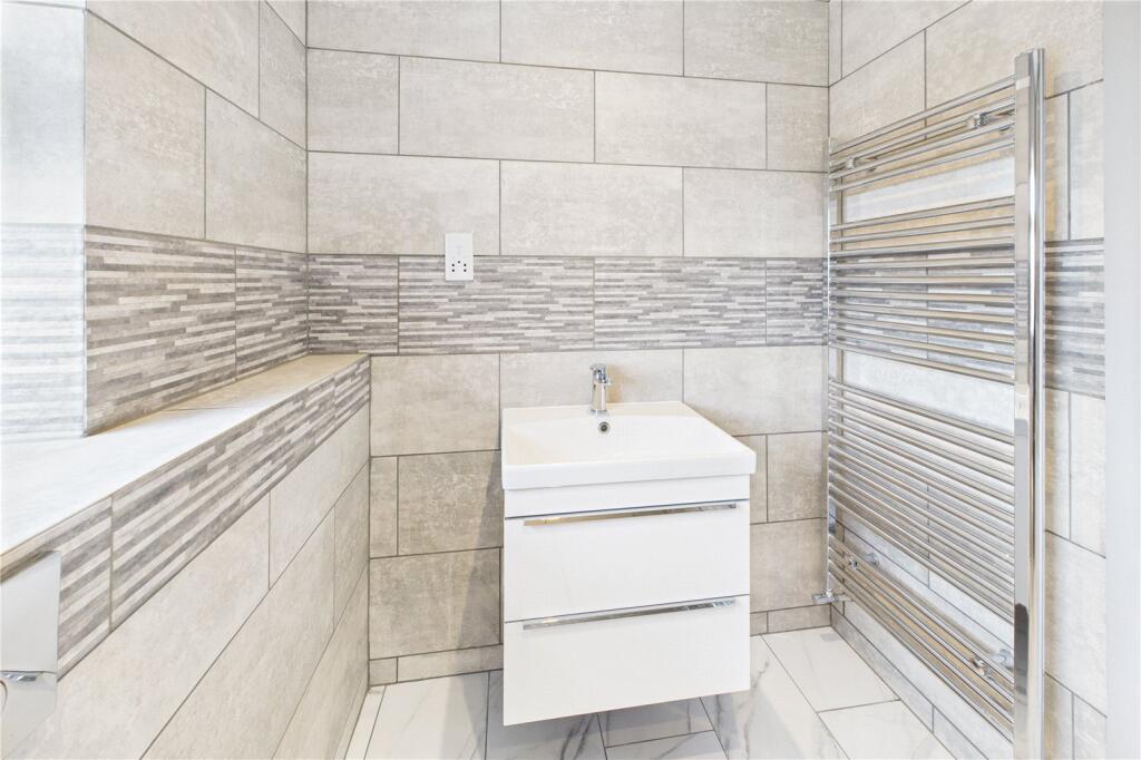 Additional image 14 of Hillside Crescent, Midsomer Norton, Radstock, Somerset, BA3