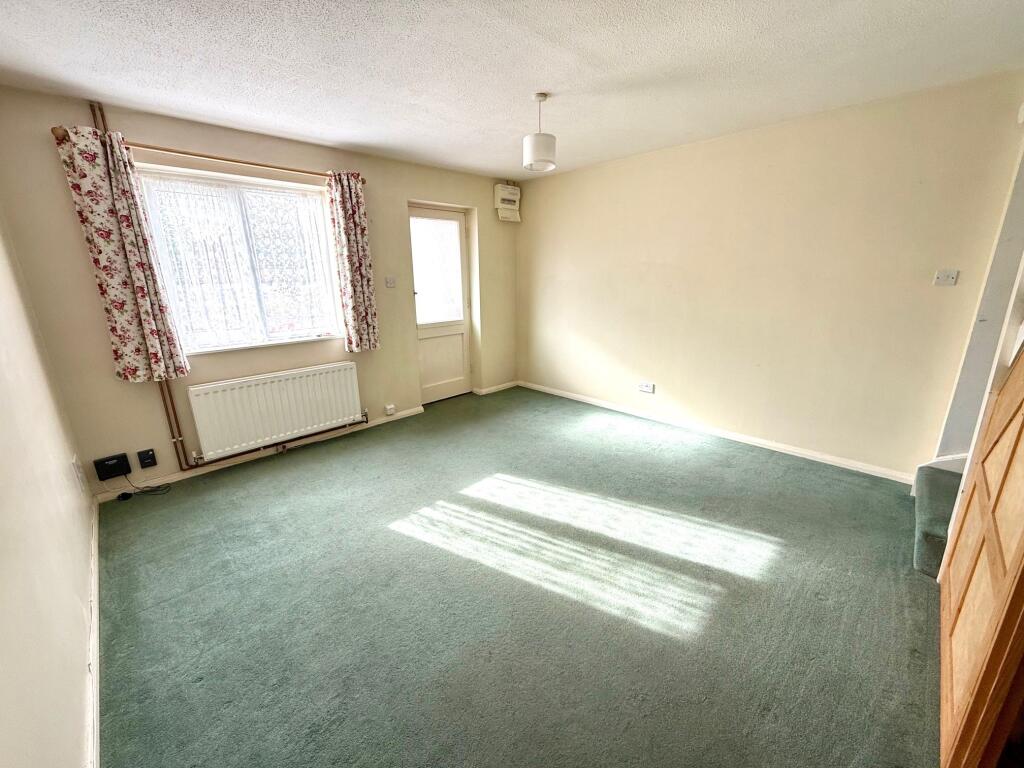 Additional image 2 of Strode Road, Street