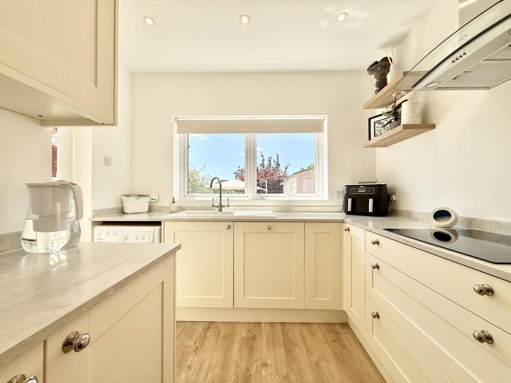 Additional image 7 of Preston Grove, Yeovil, Somerset