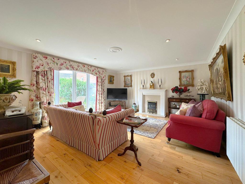 Additional image 3 of Castell Close, Trowbridge, Wiltshire, BA14 7UJ