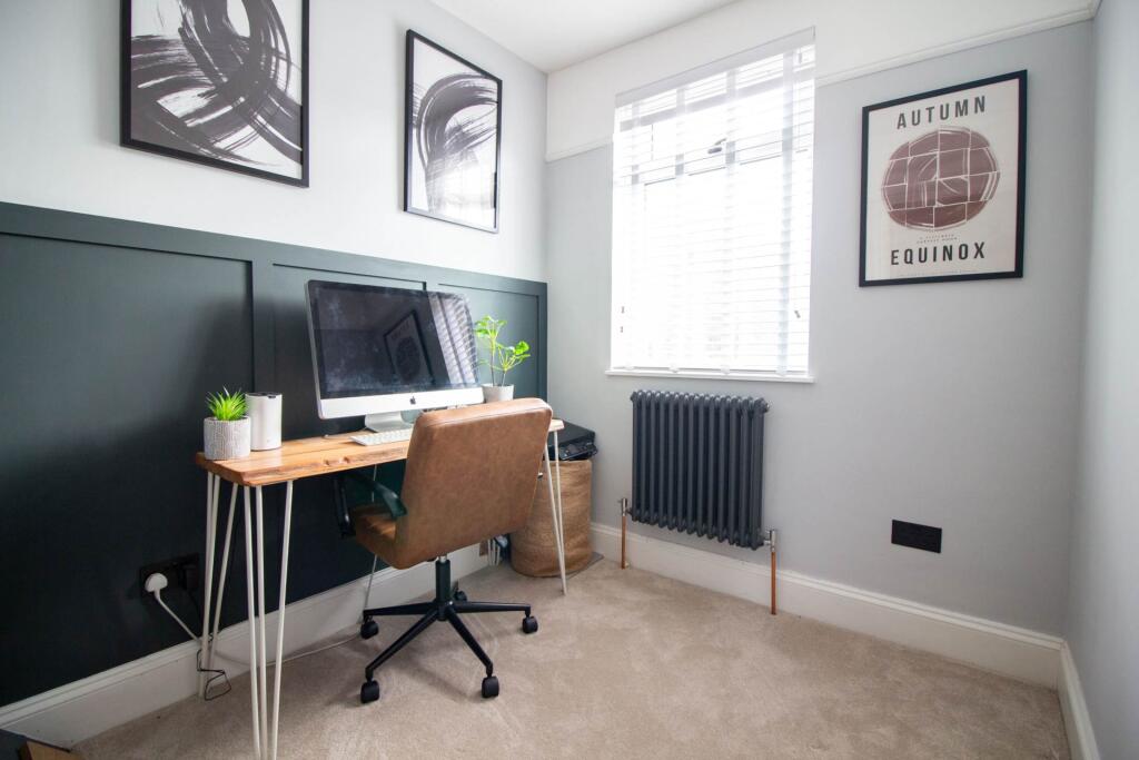 Additional image 19 of Lipyeate