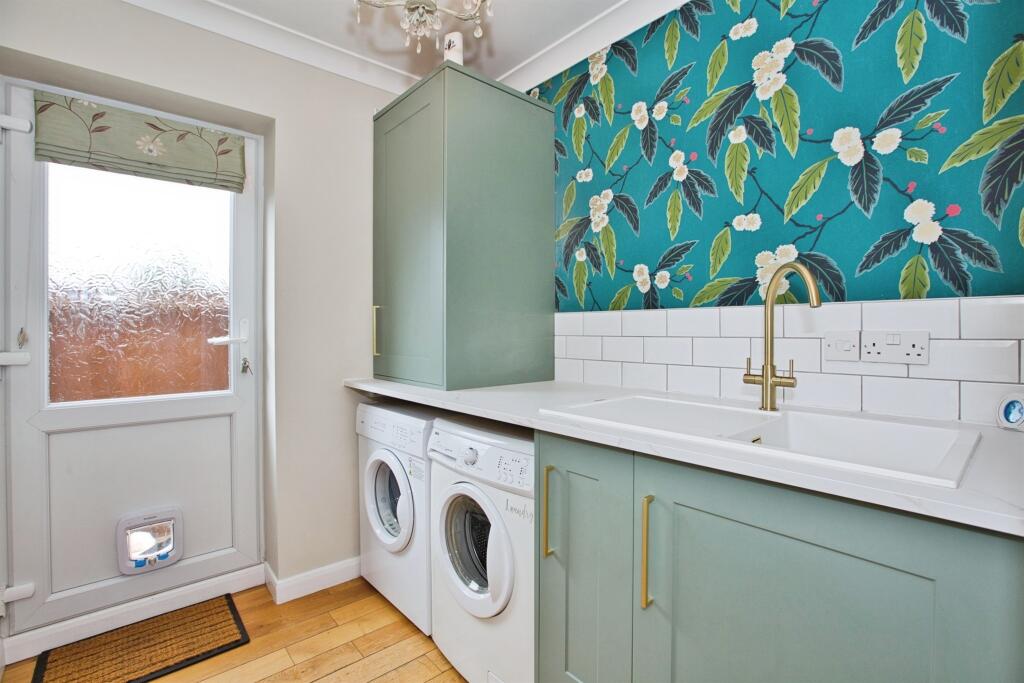 Additional image 9 of Beaconfield Road, Yeovil