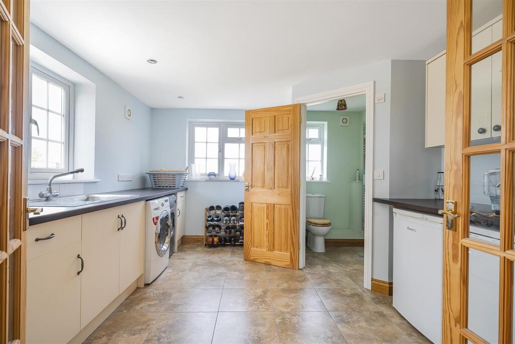 Additional image 13 of Charlton Hill, Edington