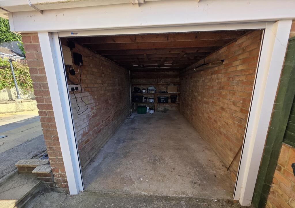 Additional image 13 of Yeovil