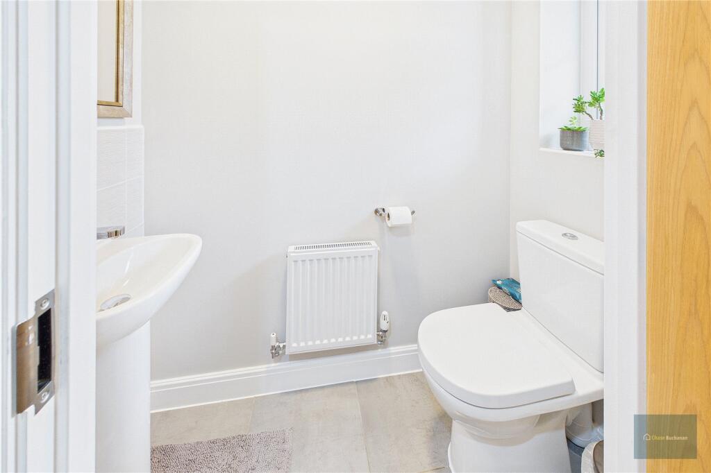 Additional image 10 of Runnymede Gardens, Wiltshire