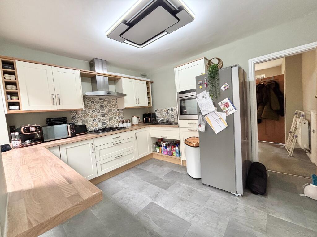 Additional image 3 of Victoria Road, Warminster, BA12