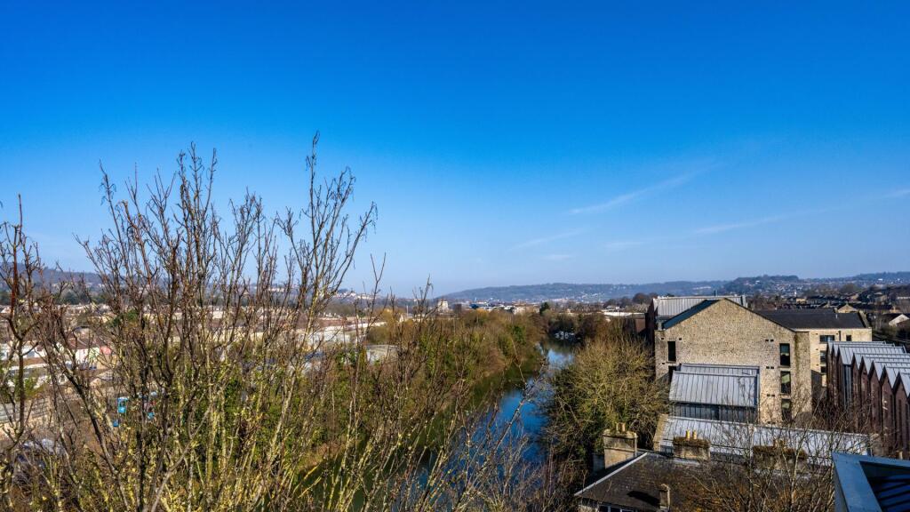 Additional image 9 of Bath | Student | September | BA5