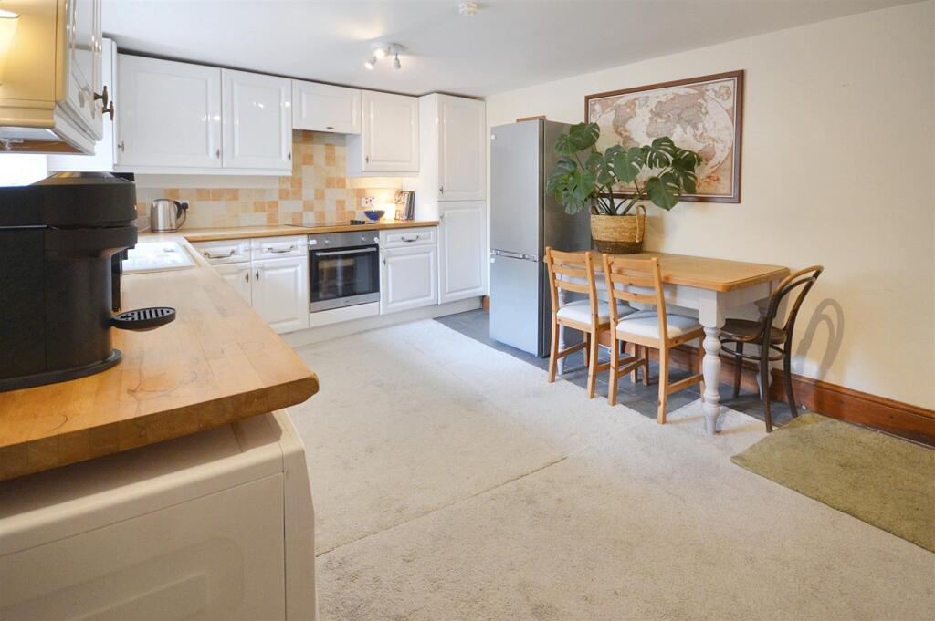 Additional image 9 of Manor Road, Mere