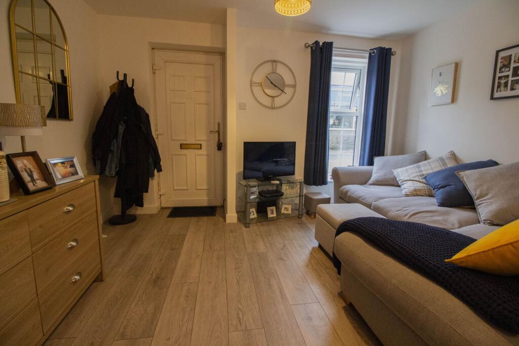 Additional image 2 of Vallis Court, Frome