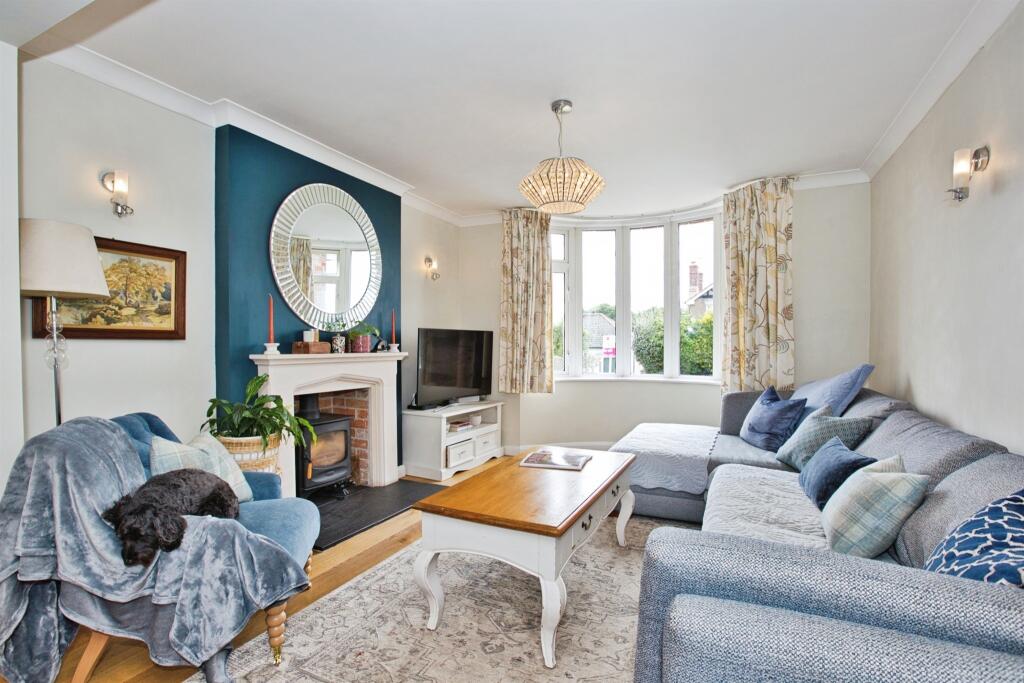 Additional image 2 of Beaconfield Road, Yeovil