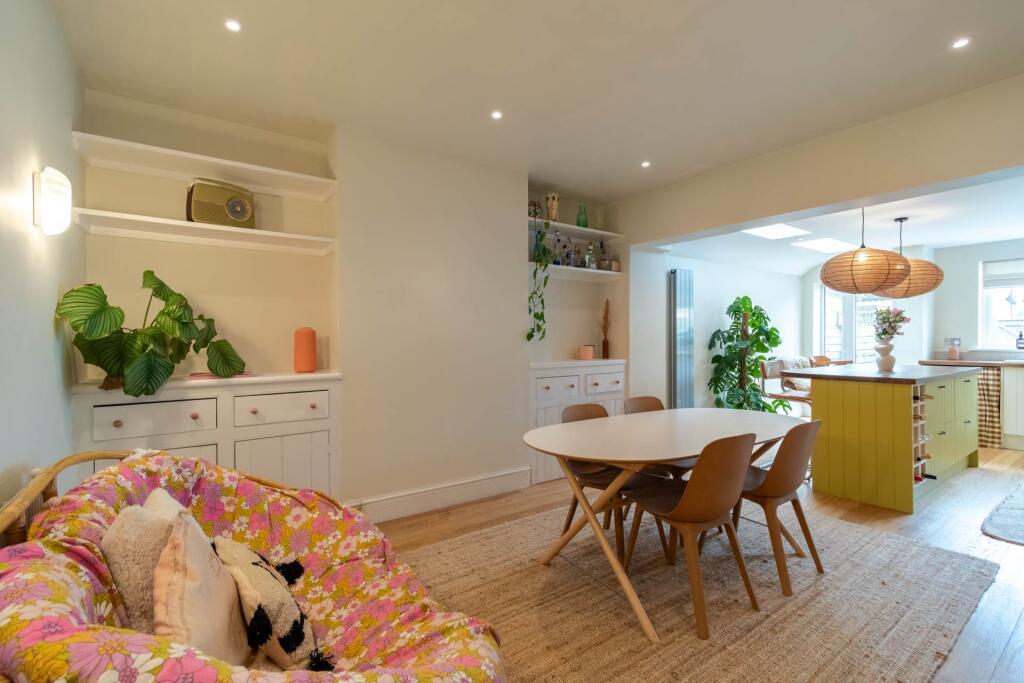 Additional image 4 of Hawthorn Grove, Bath