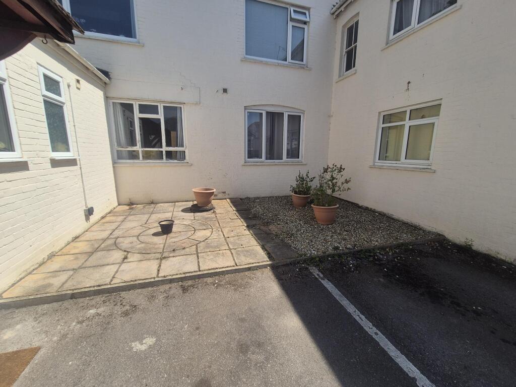 Additional image 12 of Hendford Grove, YEOVIL