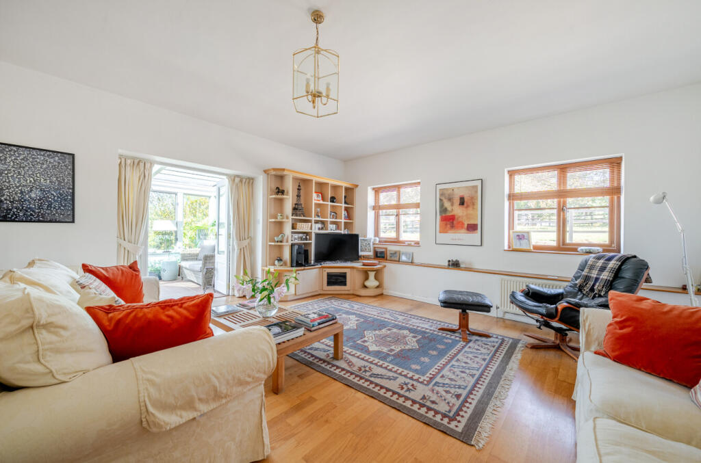 Additional image 4 of Courtyard Barns, North Bradley, North Bradley, Nr Trowbridge, BA14