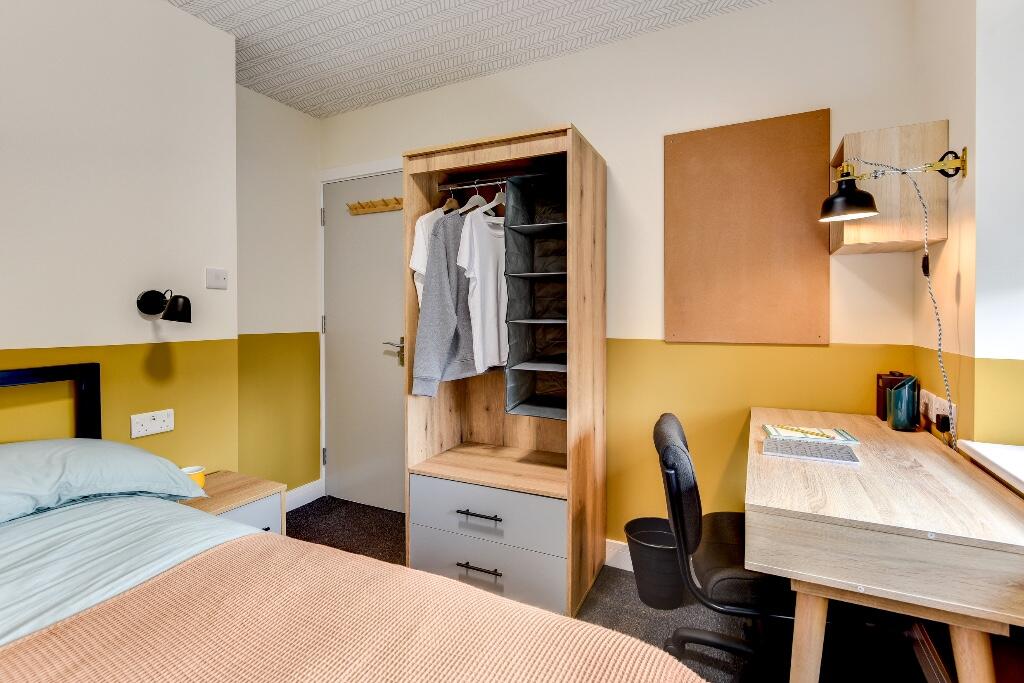 Additional image 5 of Eastover Grove, Bath, Somerset, BA2