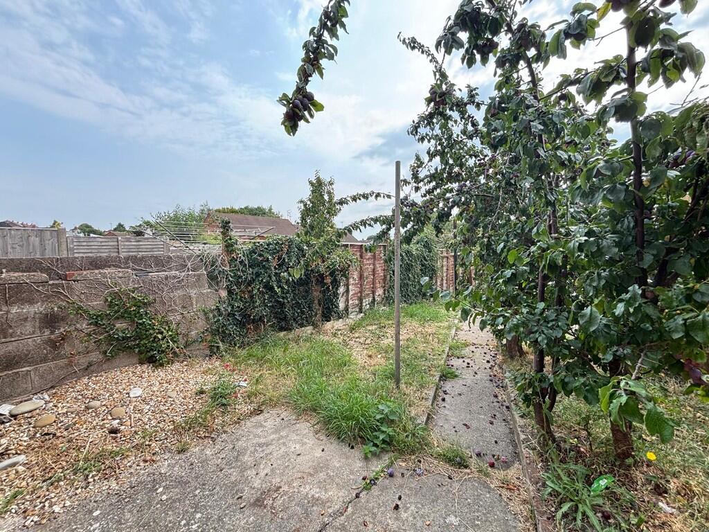 Additional image 8 of Crofton Avenue, Yeovil