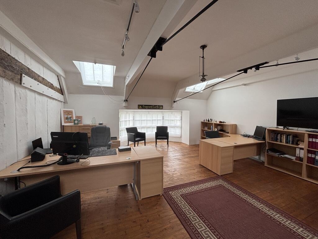 Additional image 5 of 15 Market Place, Wells, Somerset, BA5 2RF