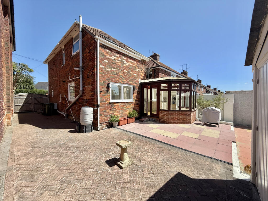 Additional image 40 of Preston Grove, Yeovil, Somerset