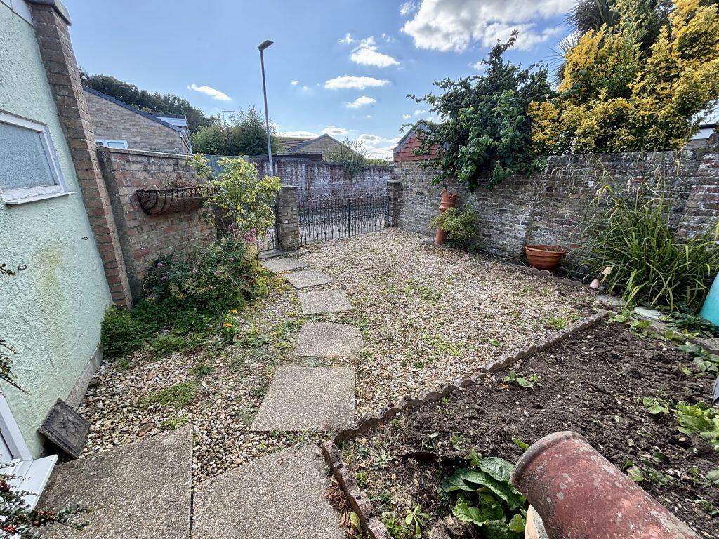 Additional image 9 of Yew Tree Close, Yeovil, Somerset, BA20