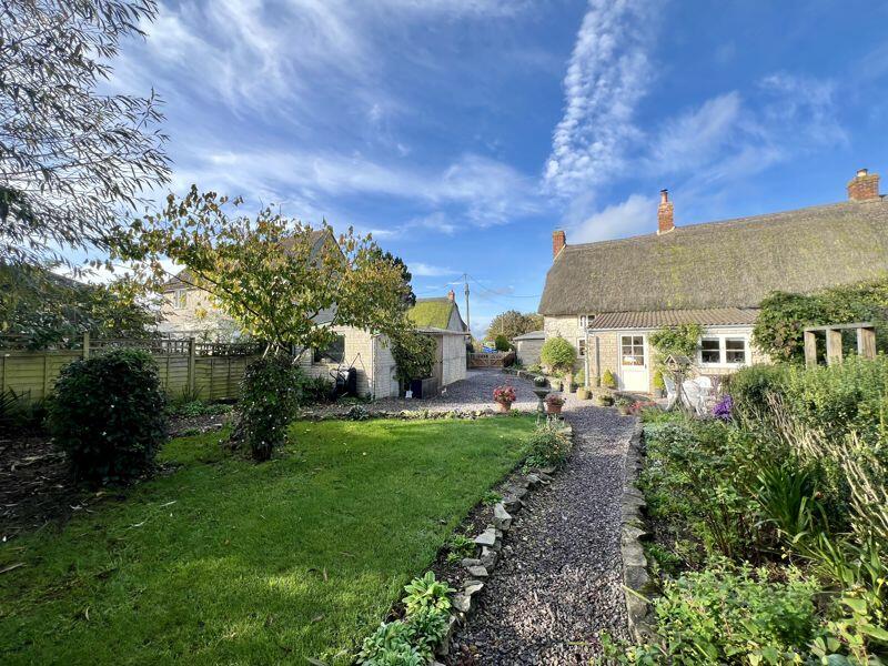 Additional image 24 of Podimore