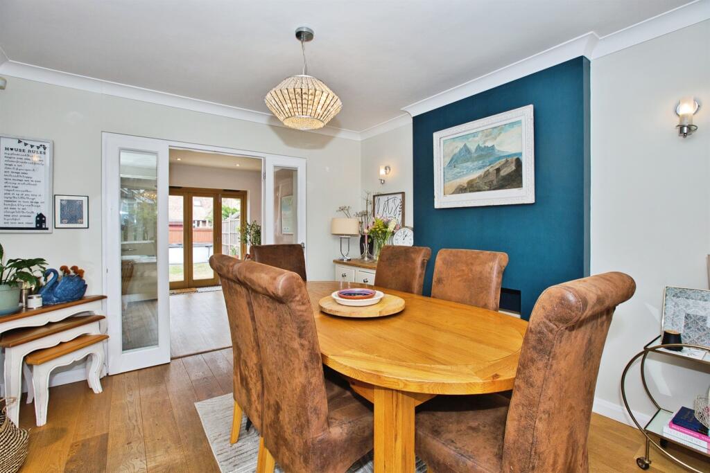 Additional image 5 of Beaconfield Road, Yeovil