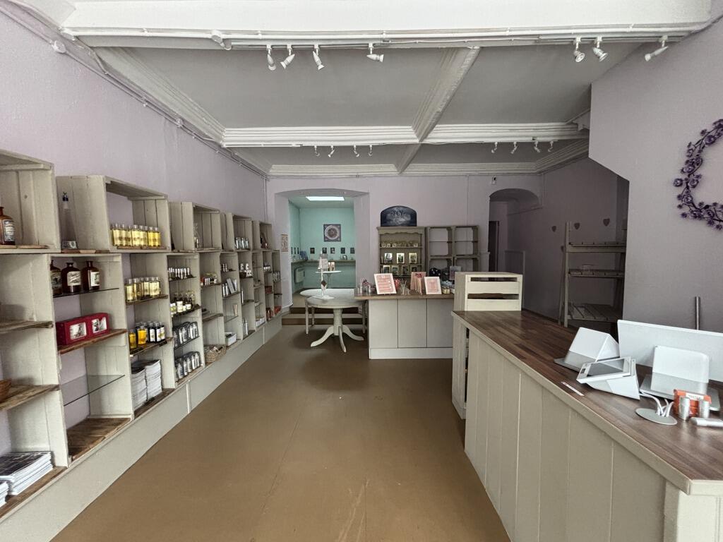 Additional image 2 of 15 Market Place, Wells, Somerset, BA5 2RF