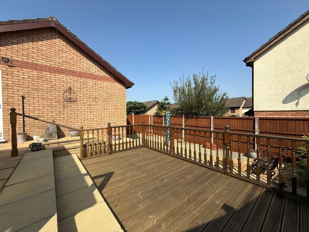 Additional image 10 of Laburnum Way, Yeovil, Somerset, BA20 2PL