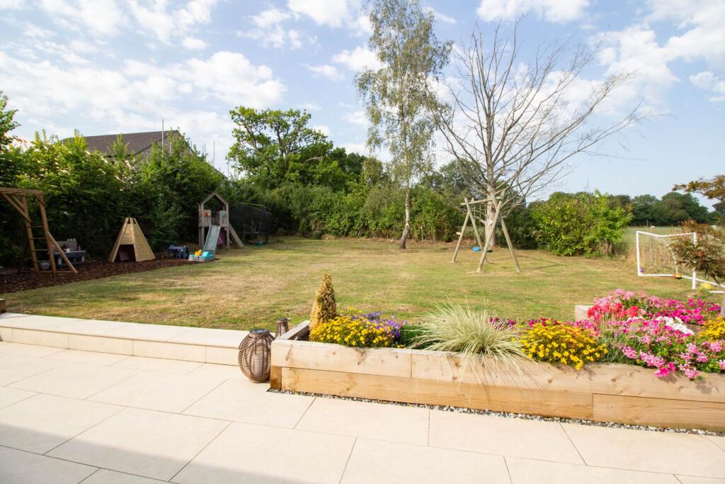 Additional image 21 of Lipyeate