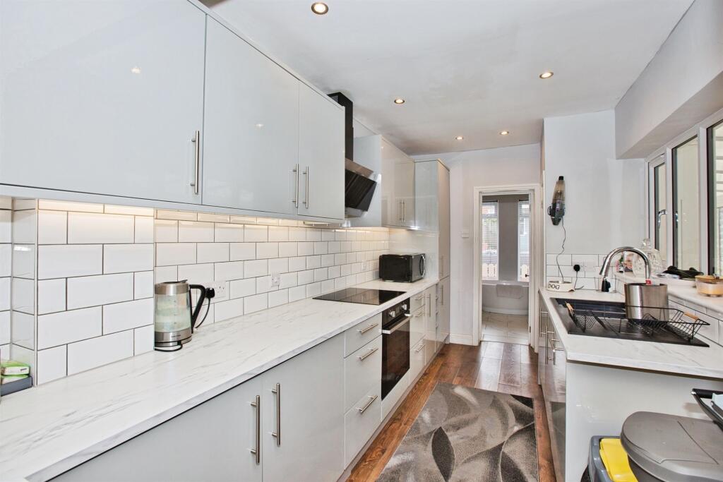 Additional image 8 of Percy Road, YEOVIL