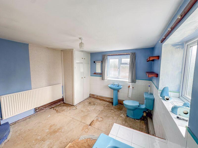 Additional image 22 of 6, Shepton Mallet