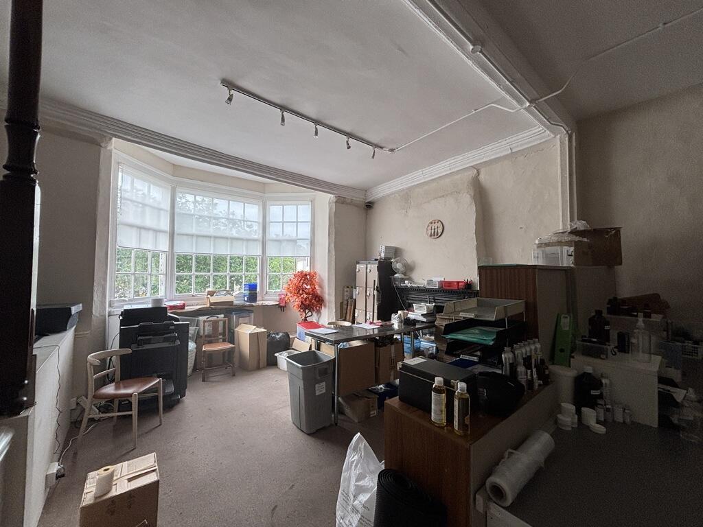 Additional image 7 of 15 Market Place, Wells, Somerset, BA5 2RF