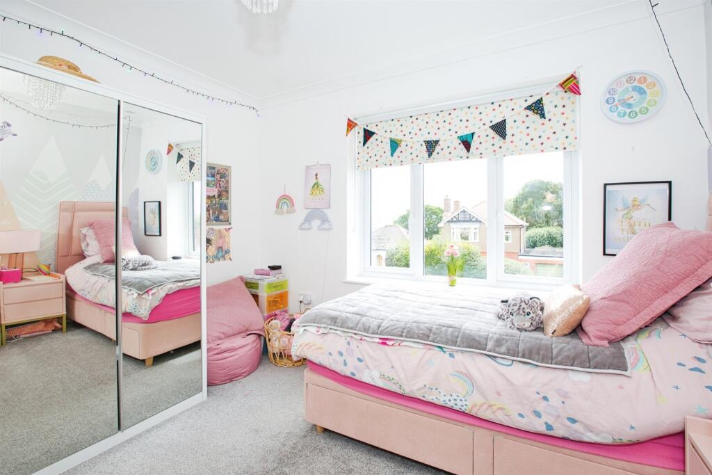 Additional image 17 of Beaconfield Road, Yeovil