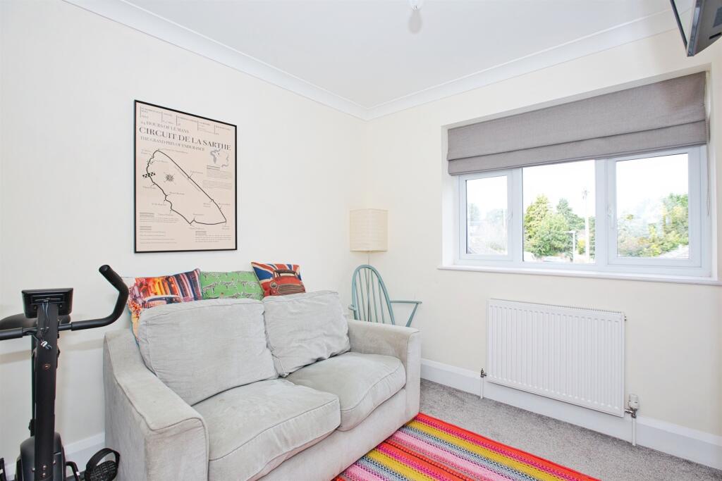 Additional image 18 of Beaconfield Road, Yeovil