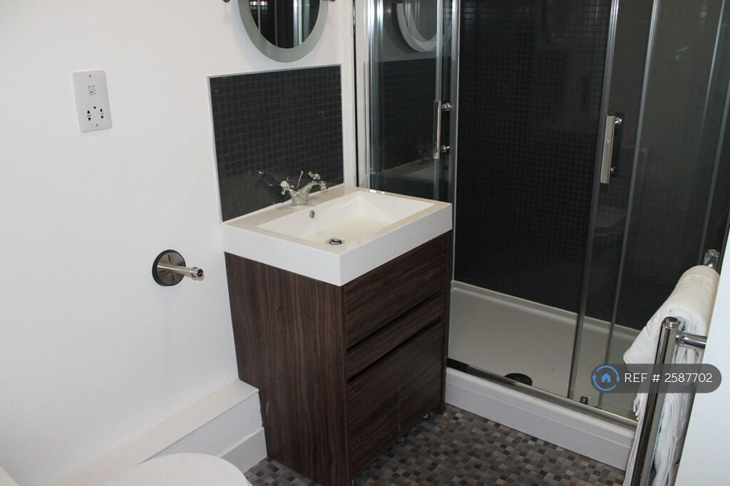 Additional image 4 of Glastonbury Road, Wells, BA5