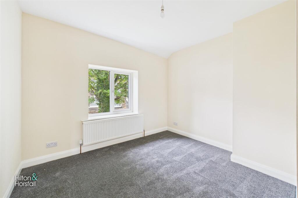 Additional image 6 of Glen Street, Colne