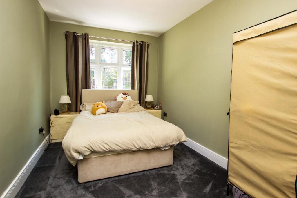 Additional image 25 of 'The Gables' St Albans Road