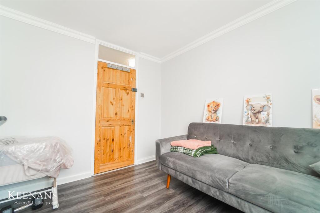 Additional image 18 of Chichester Close, Burnley