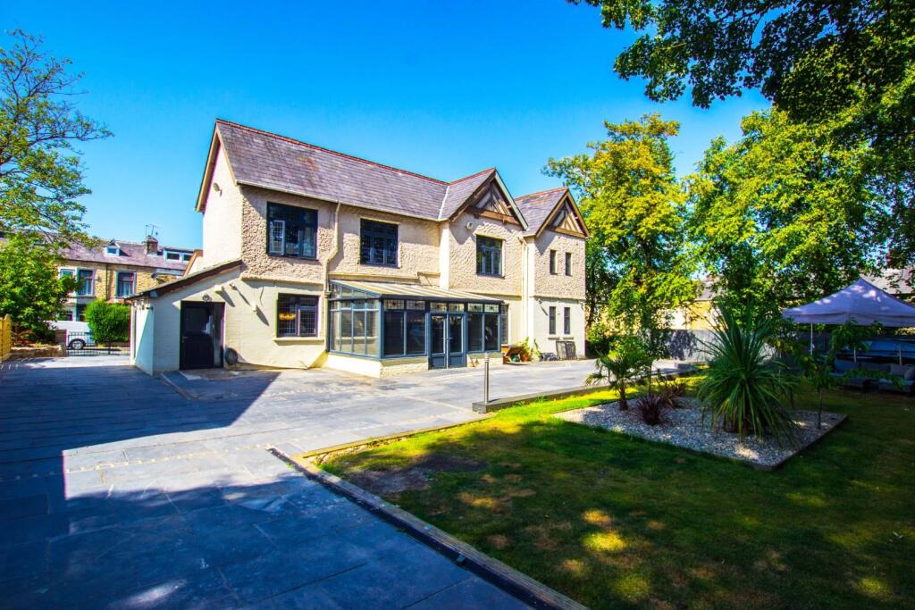 Property image for 'The Gables' St Albans Road