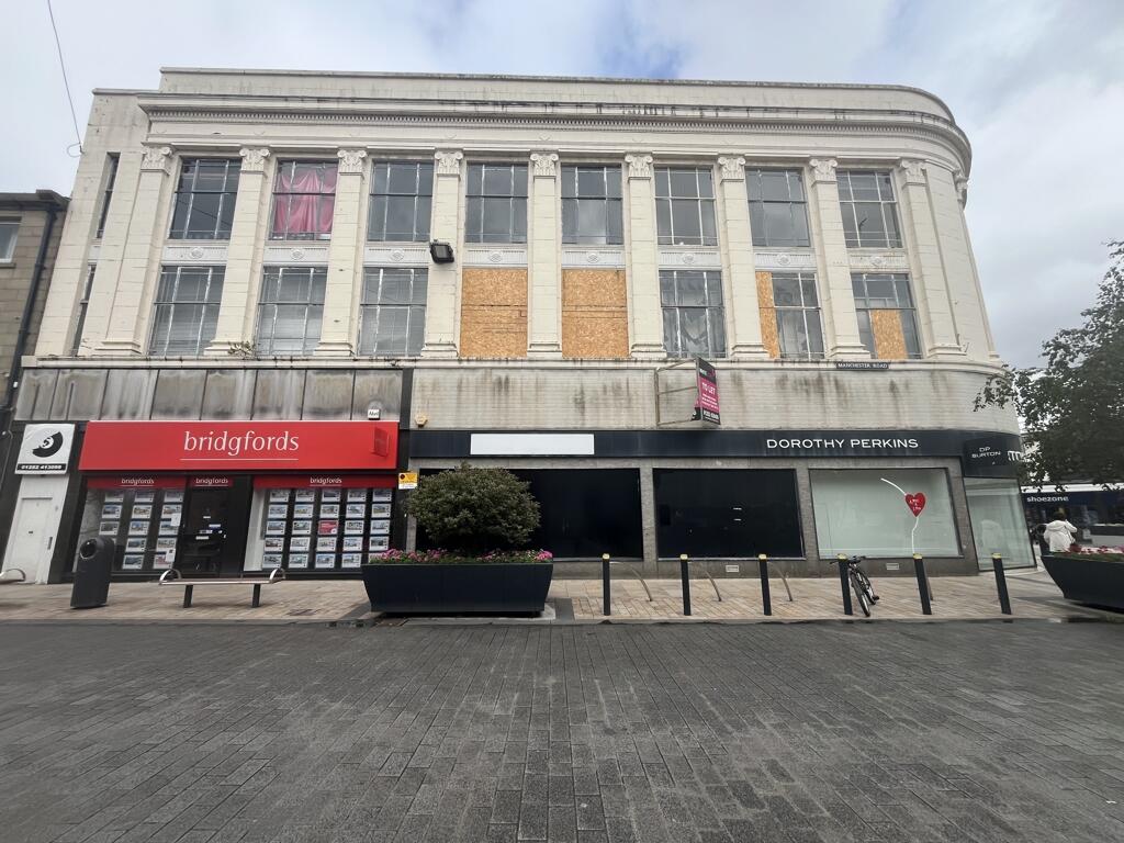 Additional image 5 of Former Dorothy Perkins / Burton's Menswear, 46 St James Street & 1a/1b Manchester Road, Burnley, Lancashire, BB11 1HQ