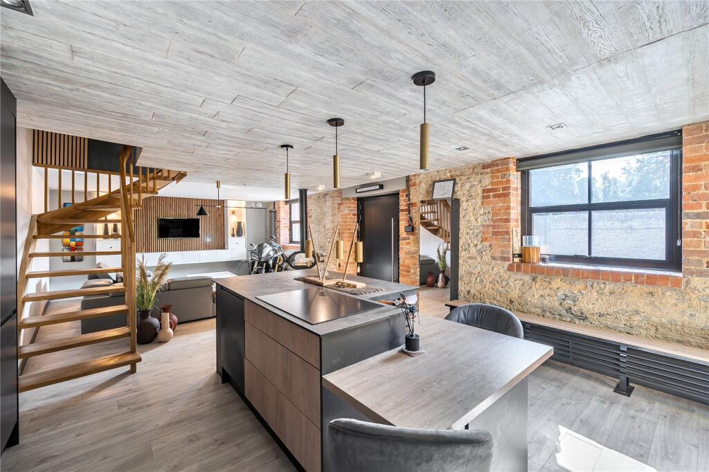 Additional image 19 of Mill Street, Wincanton, Somerset