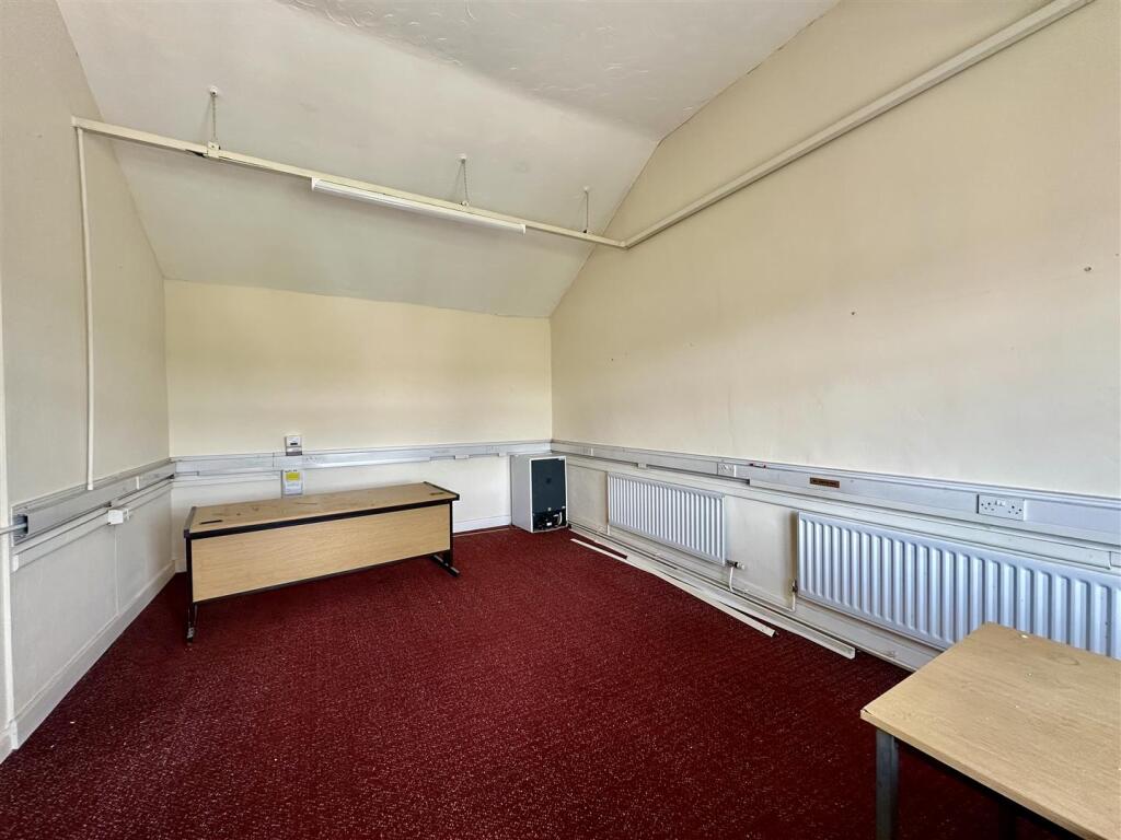 Additional image 21 of Spring Lane, Colne