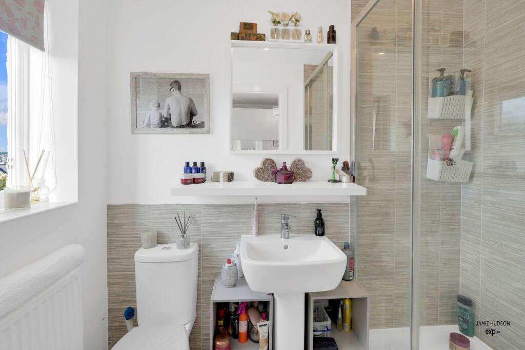 Additional image 15 of Rowling Hollins, Colne, Lancashire, BB8 8FH