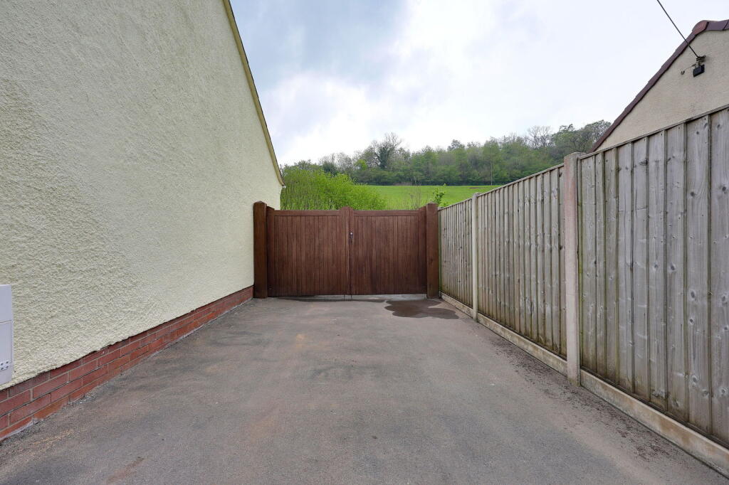 Additional image 27 of Lynwood, Long Street, Croscombe, BA5 3QQ