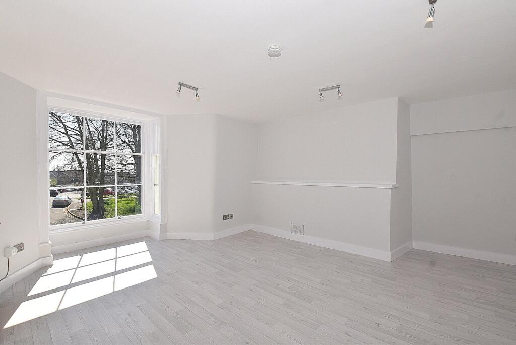 Additional image 4 of Lambrook House, Church St, Wincanton, Somerset, BA9