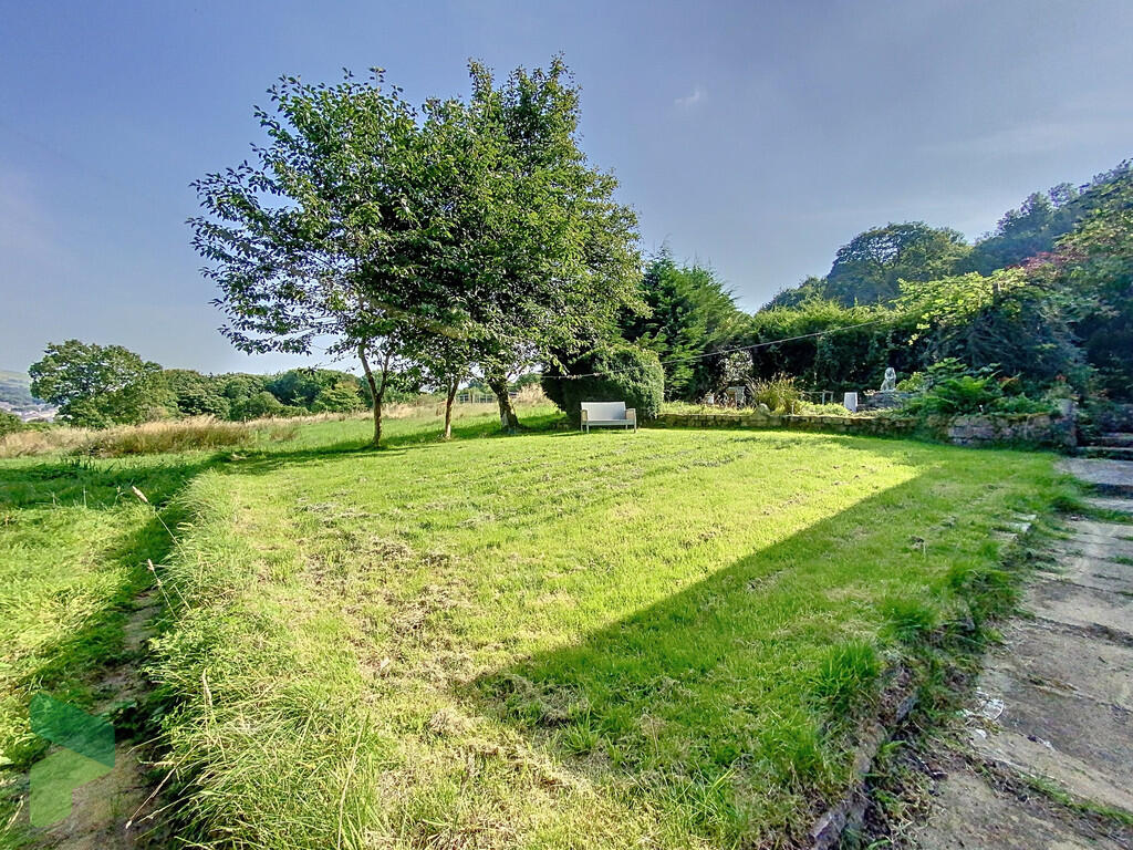 Additional image 44 of Woodside Bank, Off Willow Bank Lane