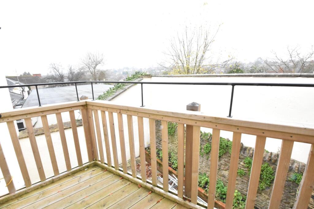 Additional image 9 of Lambrook House, Church St, Wincanton, Somerset, BA9