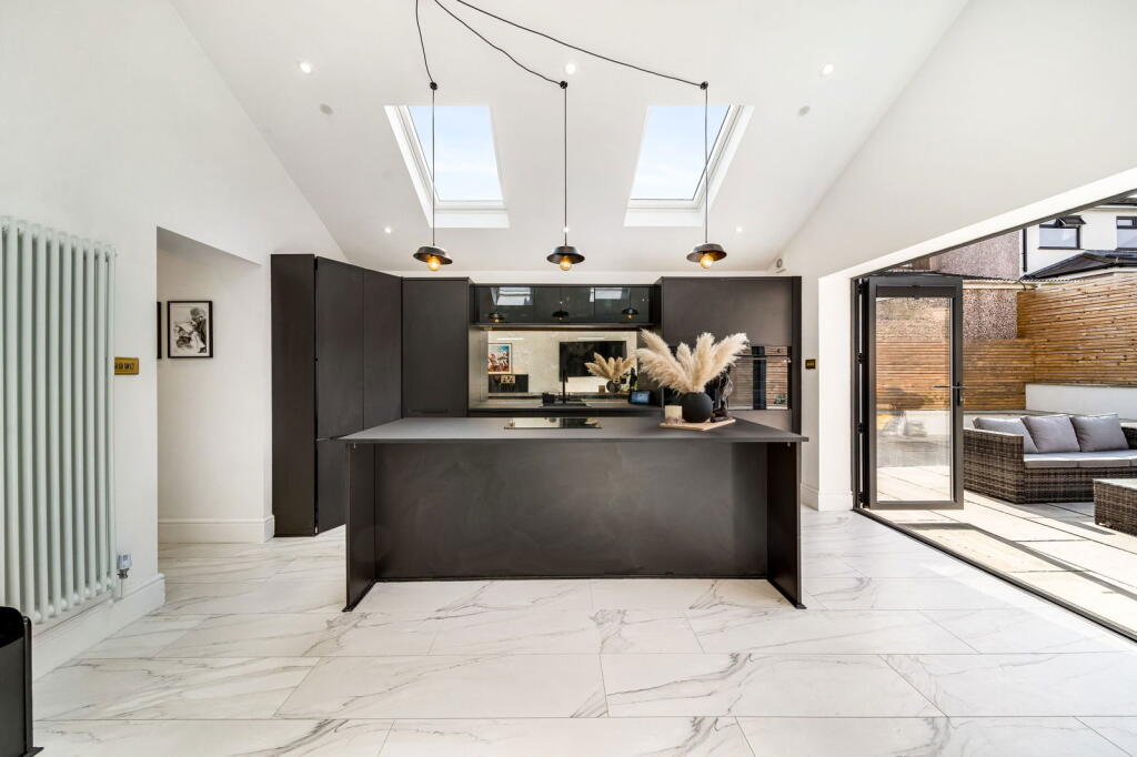 Additional image 4 of Glendor Road, Burnley, BB10 4HL